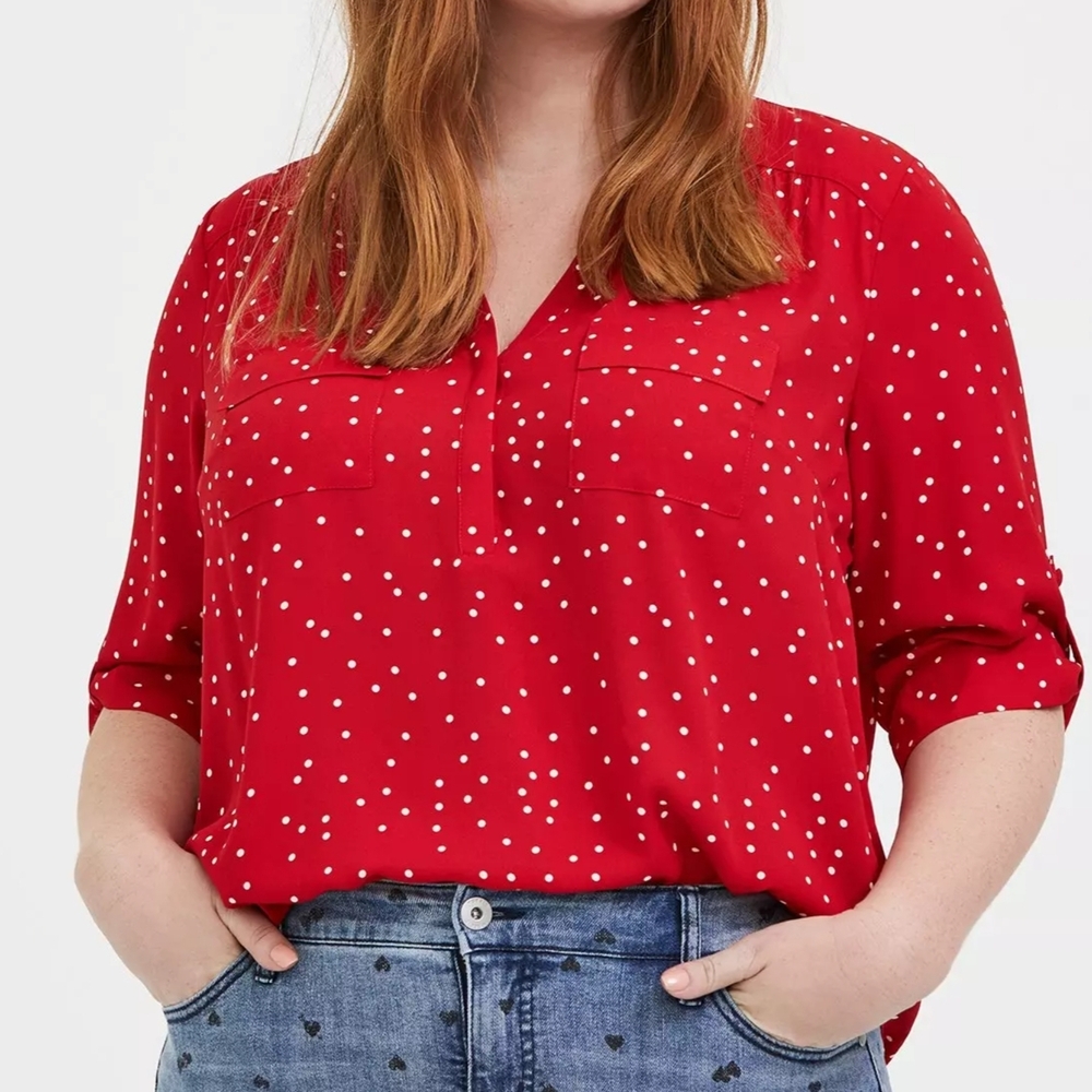 Torrid 2 2X 18/20 Harper Georgette Red White Polka Dot Blouse Top Tunic Work